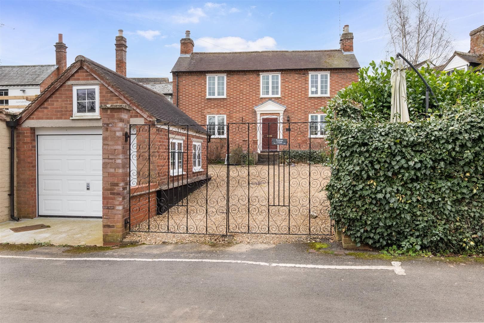 Ferry Lane, Alveston, Stratford-Upon-Avon, CV37 7QZ
