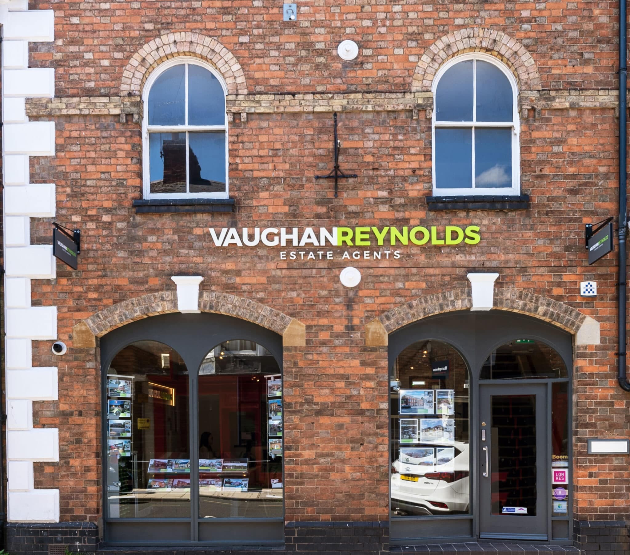 <strong>In addition to great people</strong>