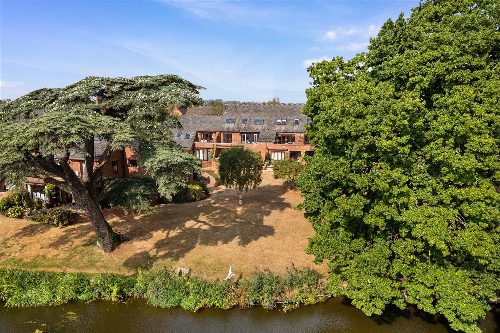 Mill Lane, Stratford-Upon-Avon, CV37 6BJ